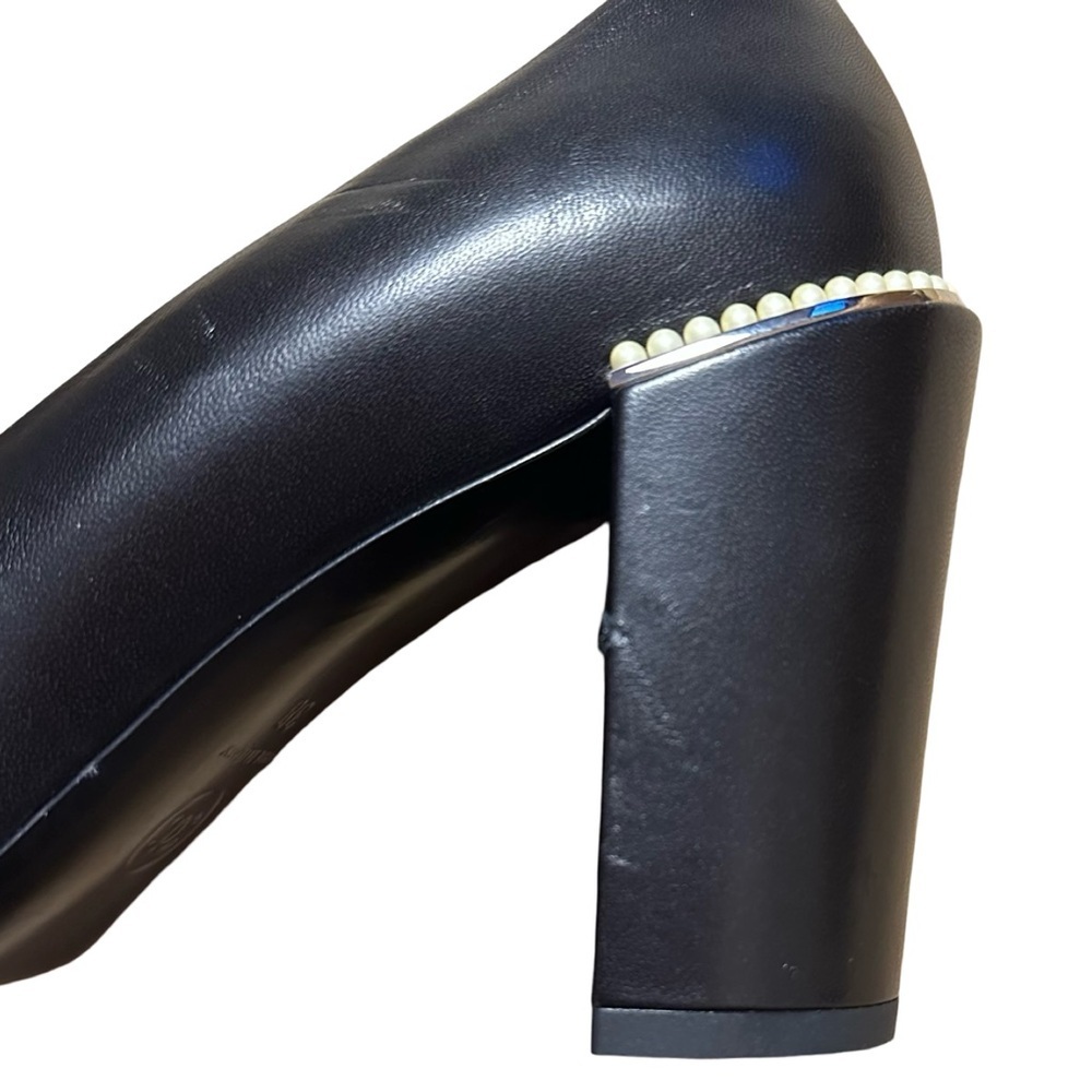 Chanel Pumps - Picture 6 of 14